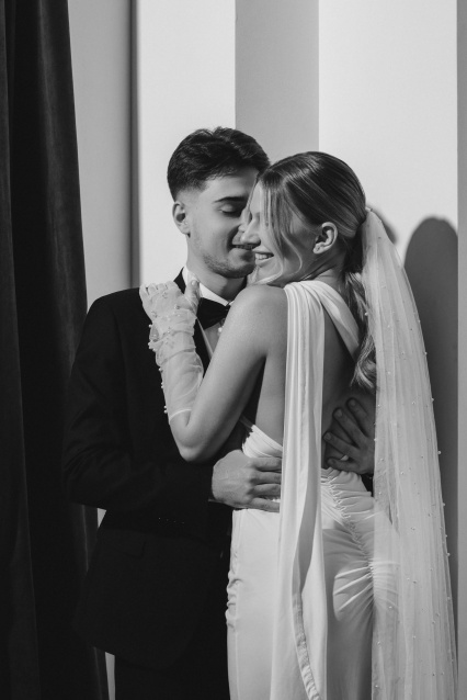 Свадебная фотосессия в Перми — стиль, чувства и незабываемые кадры – фото № 5