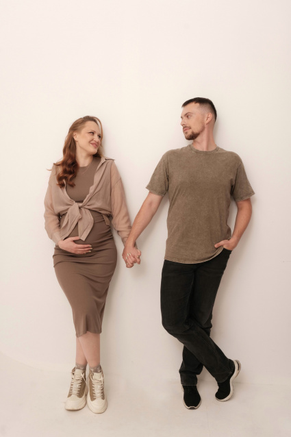 Заказать фотосессию для беременных в студии от Fashion Box в Перми

 – фото № 19