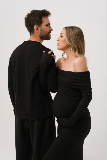 Заказать фотосессию для беременных в студии от Fashion Box в Перми

 – фото № 4