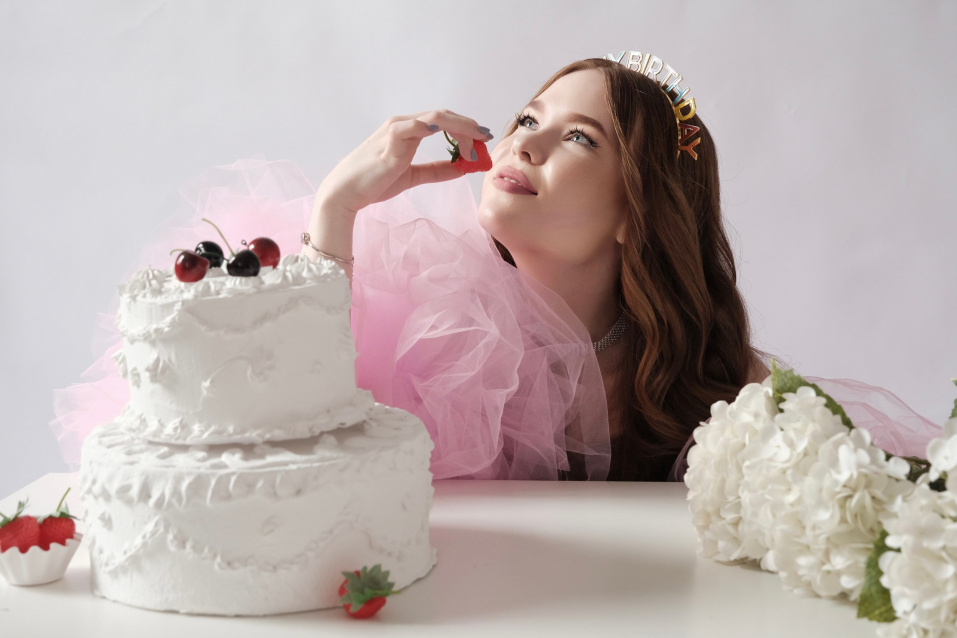 Заказать фотосессию для именинника в Перми в студии от Fashion Box

 – фото № 1