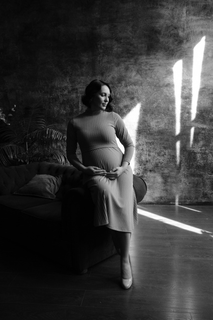 Заказать фотосессию для беременных в студии от Fashion Box в Перми

 – фото № 31