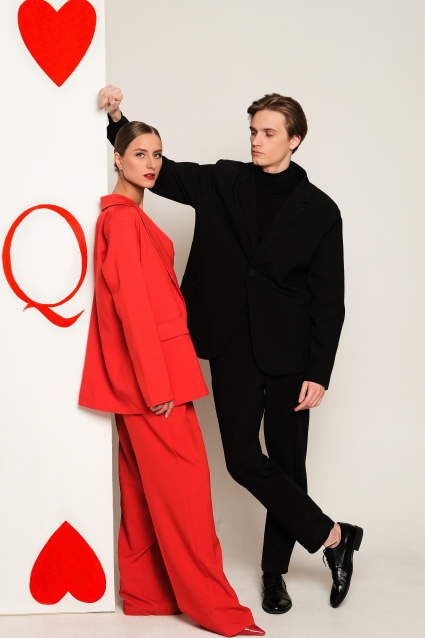 Заказать фотосессию Love Story в студии от компании Fashion Box в Перми 

 – фото № 6