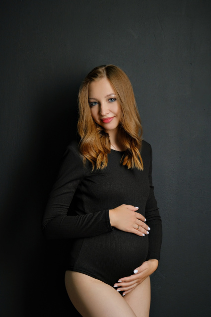 Заказать фотосессию для беременных в студии от Fashion Box в Перми

 – фото № 41