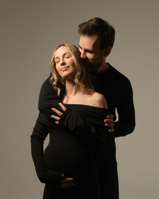 Заказать фотосессию для беременных в студии от Fashion Box в Перми

 – фото № 3